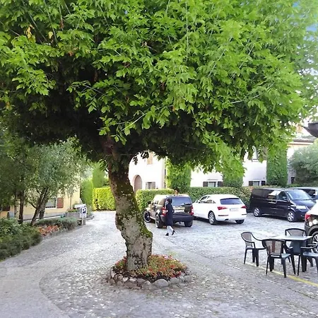 Appartement La Filanda In With Pool Costermano