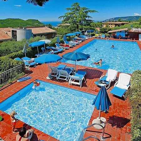 La Filanda In With Pool Appartement Costermano